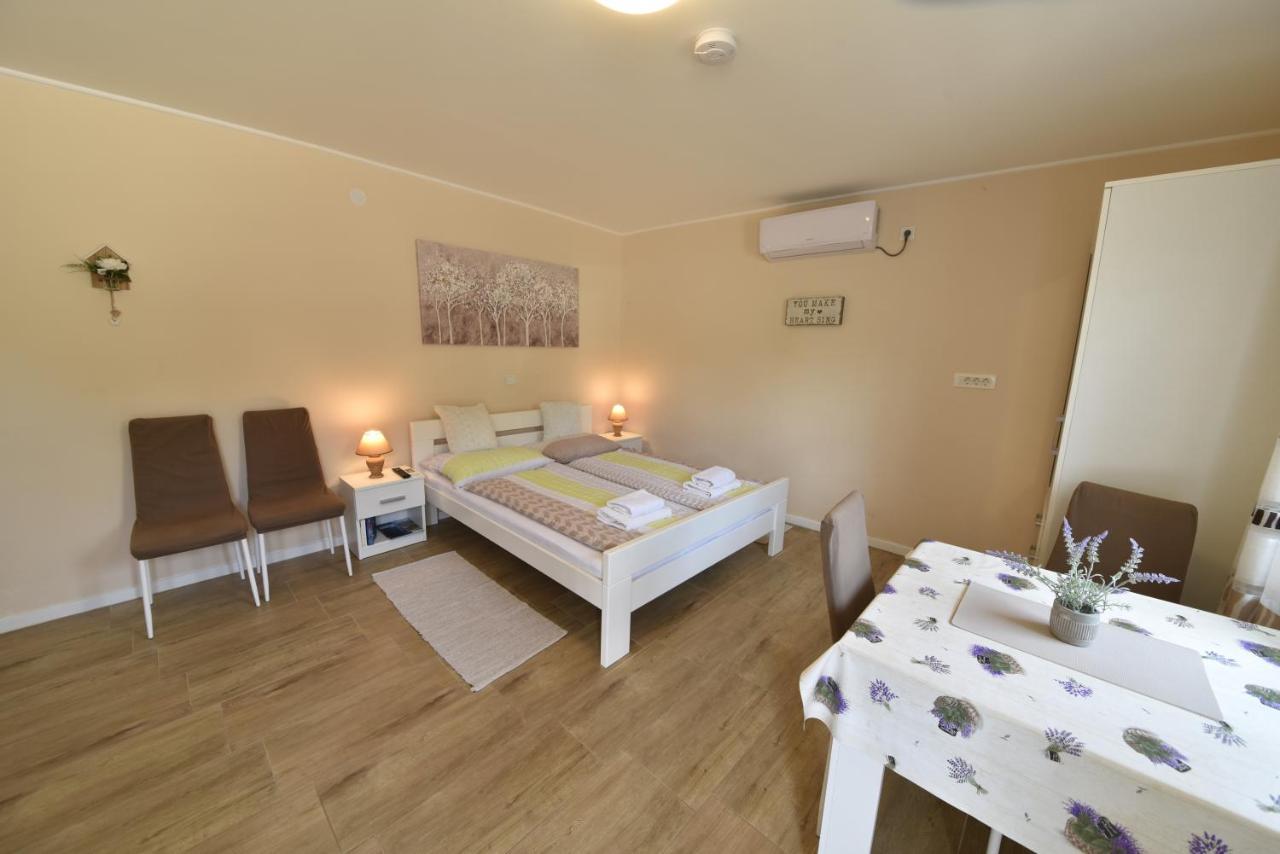 Lea Apartamento Kastav Exterior foto