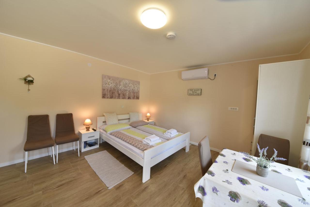 Lea Apartamento Kastav Exterior foto